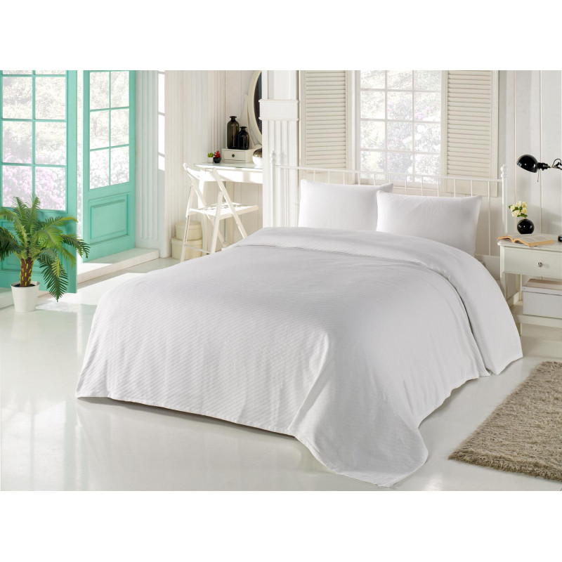 Покрывало Diva Jakar White 200x240
