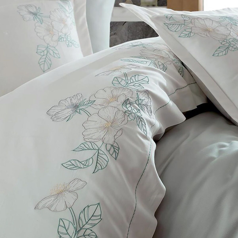 Постільна білизна Dantela Vita сатин з вишивкою - Hare Maldiv євро