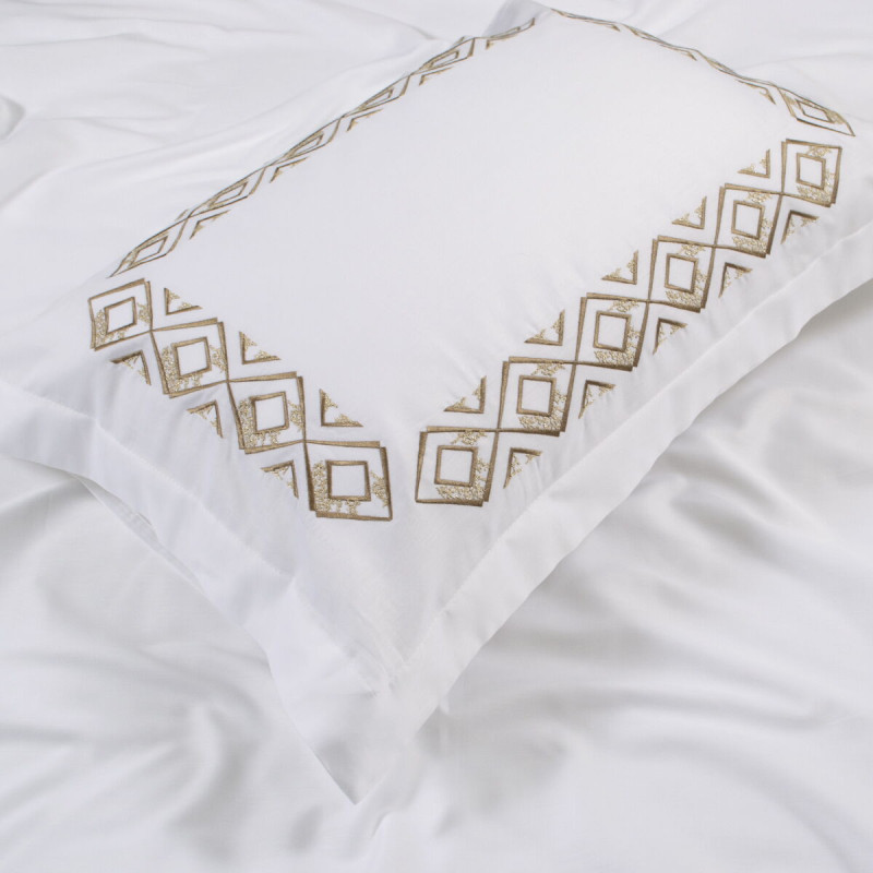 Постільна білизна Dantela Vita сатин з вишивкою - Valentina євро