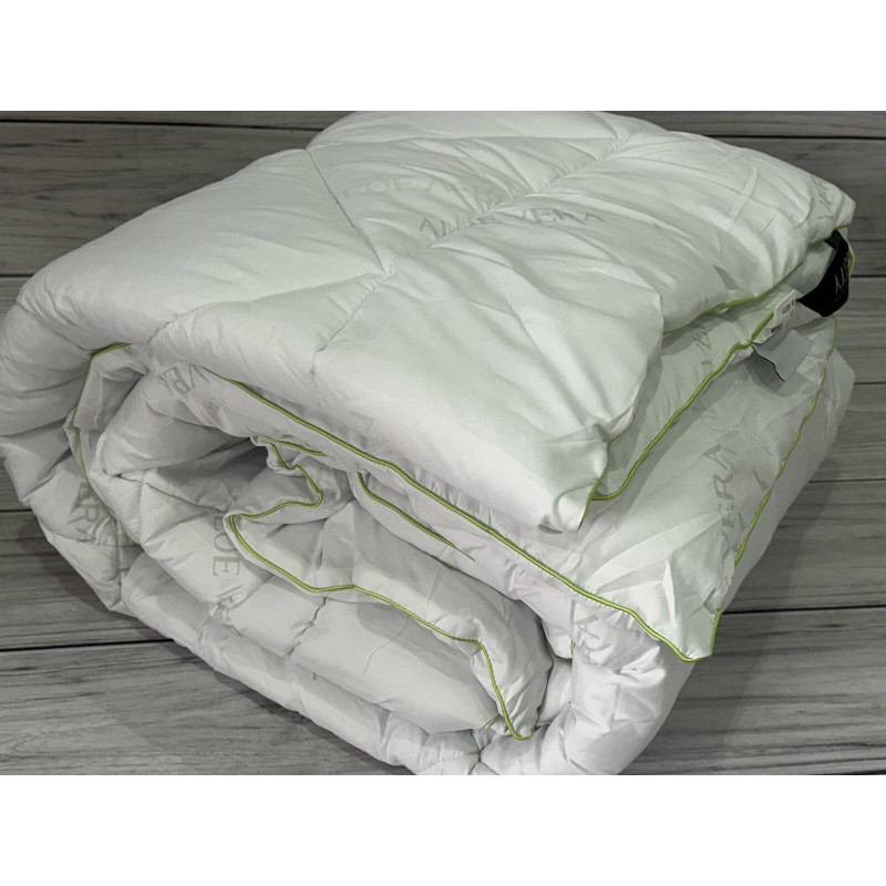 Dia bella Aloe vera 155х215см. Полуторна ковдра з Polyester наповнювачем. (36100)