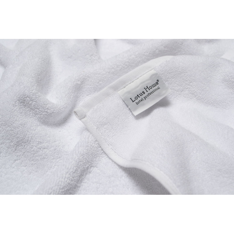 Рушник Lotus Home - Hotel Basic білий 30*50 (20/2) 500 г/м²
