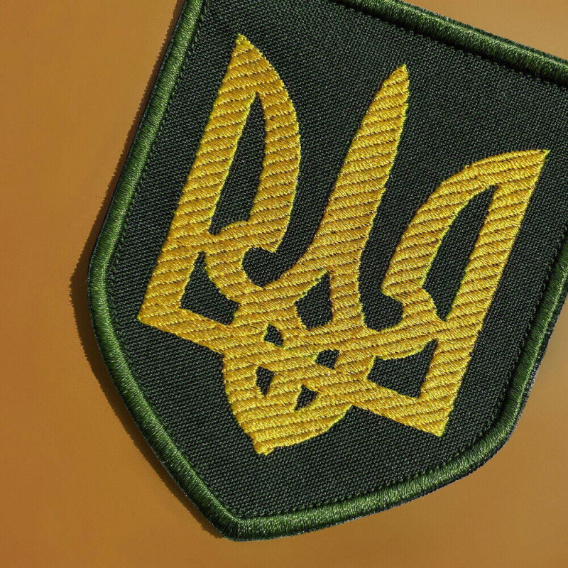 Шеврон на липучці Герб України Тризуб 8х10 см нашивка вишитий патч
