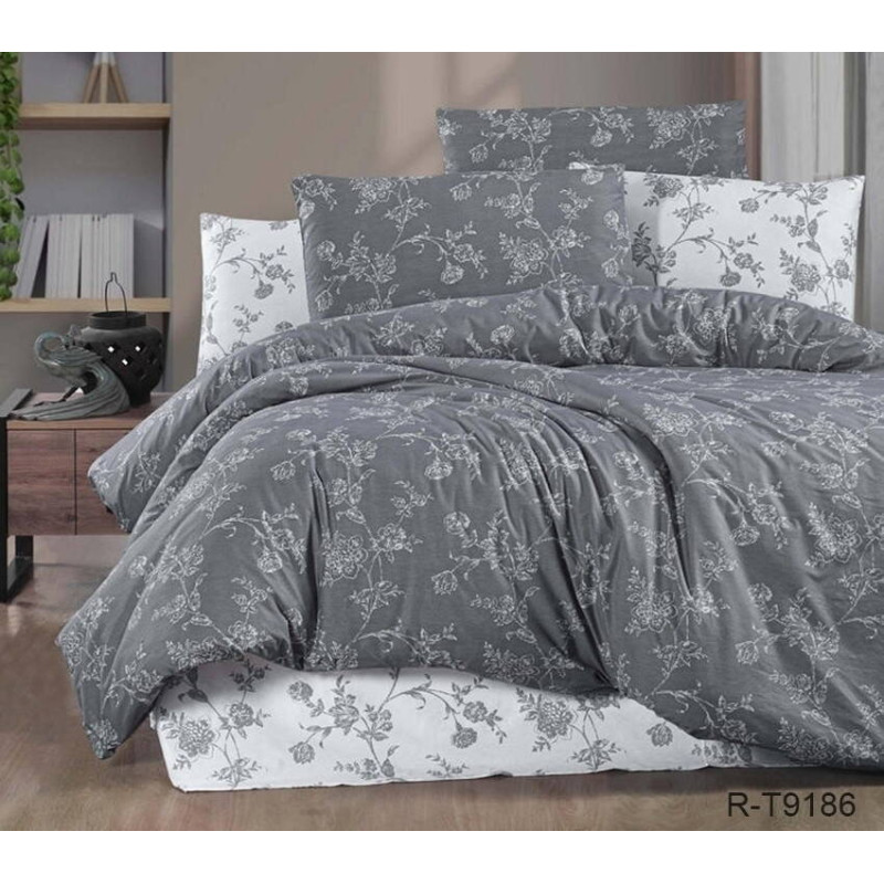 Bed Linen Set with Coordinating Fabric R-T9186