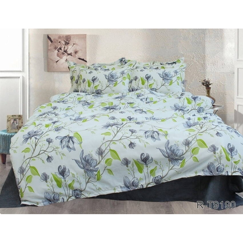 Bed Linen Set with Companion R-T9190