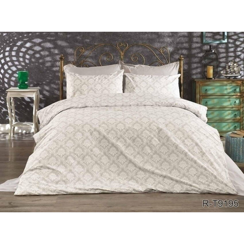 Bed Linen Set with Companion Design R-T9195