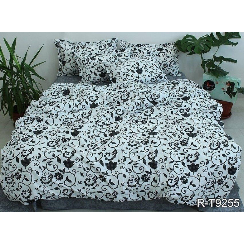 Bed linen set with coordinating fabric R-T9255
