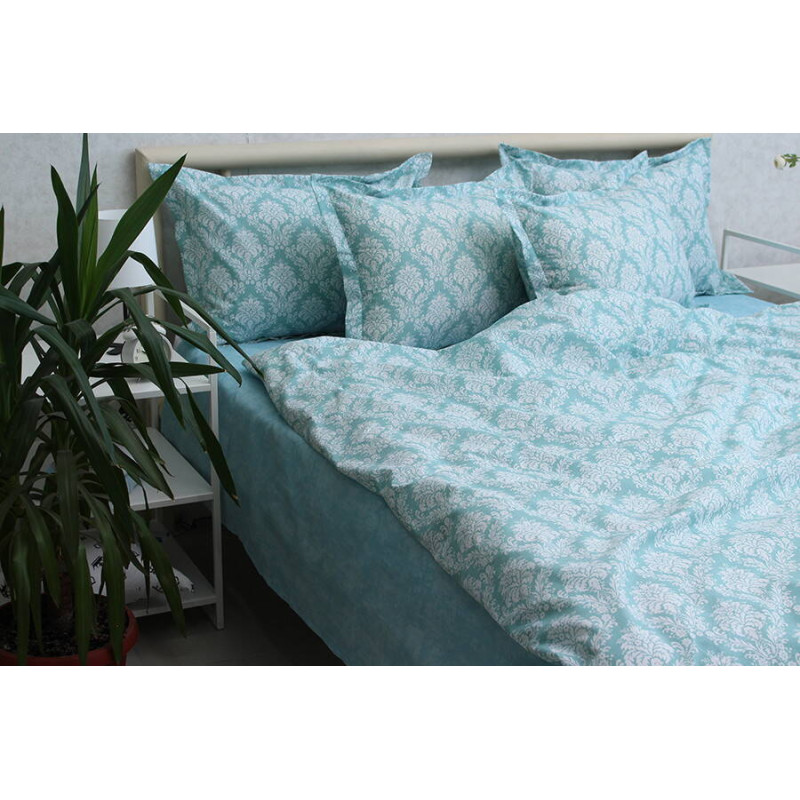 Bed Linen Set with Coordinating Fabric R-T9273