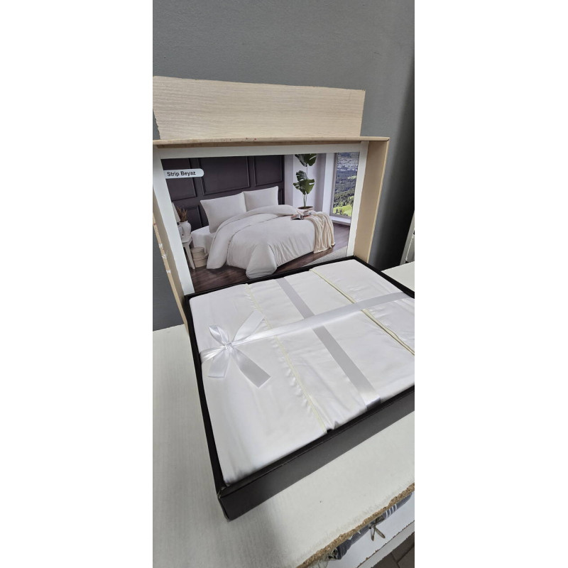 Сатинова постільна білизна Zeron Satin Kant 200х220