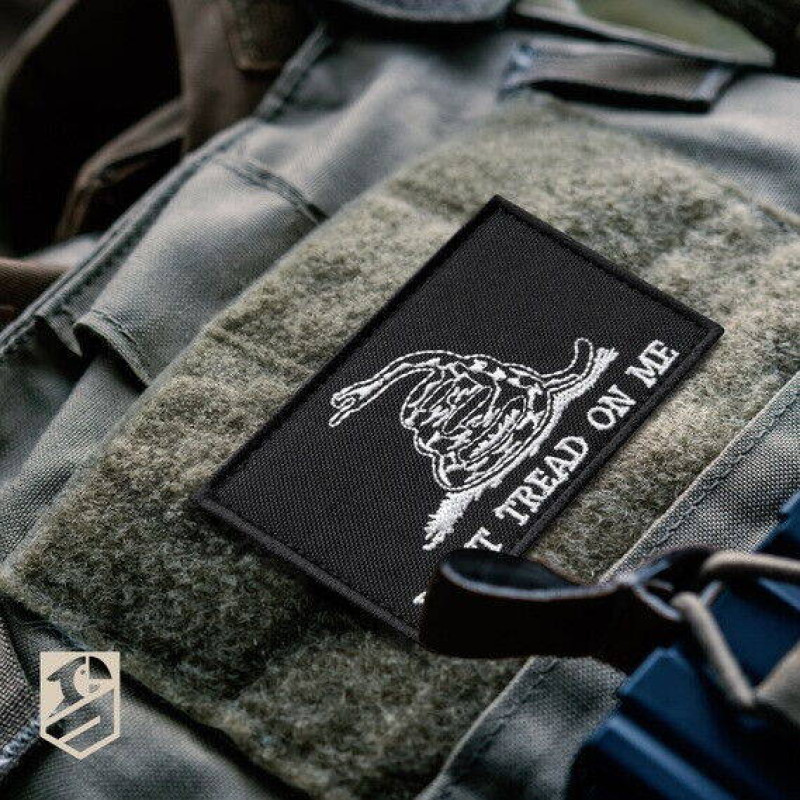 Набір тактичних нашивок «Don't Tread On Me»