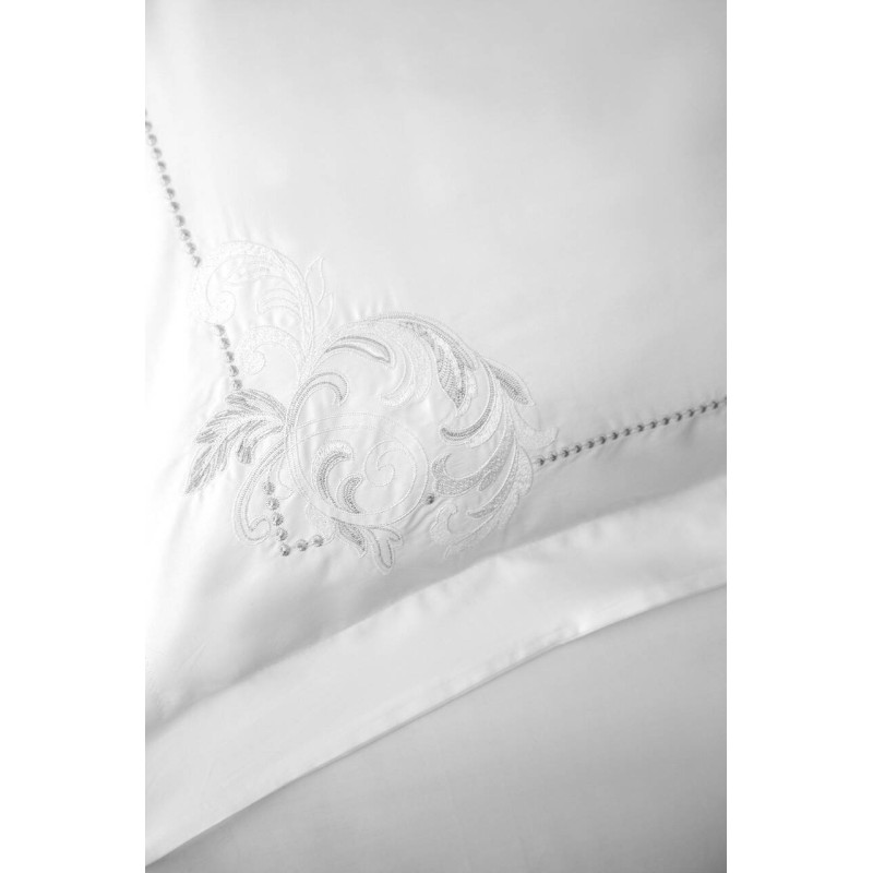 Комплект постільної білизни Issimo Embroidered Satin євро