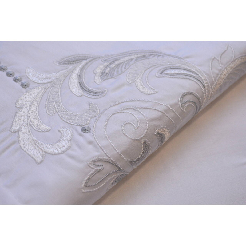 Комплект постільної білизни Issimo Embroidered Satin євро