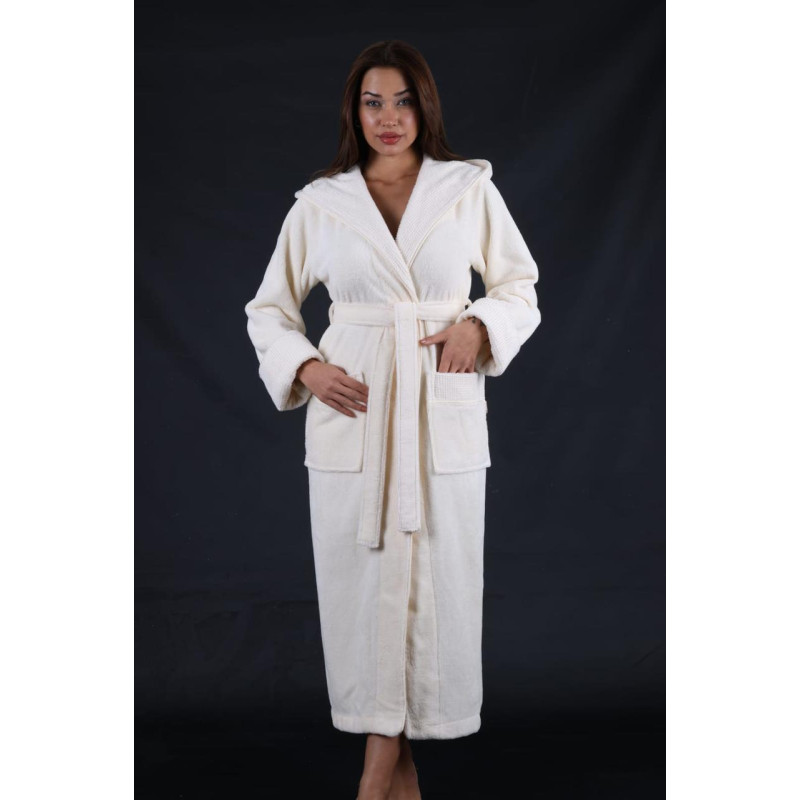 Жіночий махровий халат Nusa 3881 кремового кольору