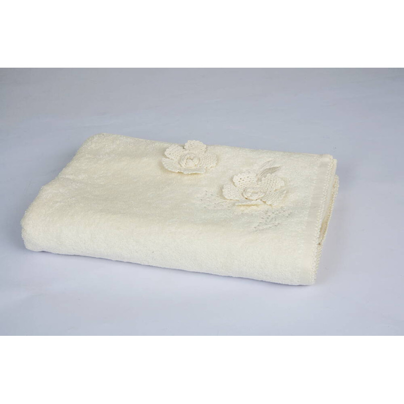 Банний рушник Romeo Soft Talia з вишивкою 70х140 см