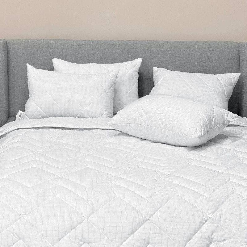 Ковдра всесезонна Antistatic Sleep 140х210 см IDEIA гіпоалергенна антистатична тканина