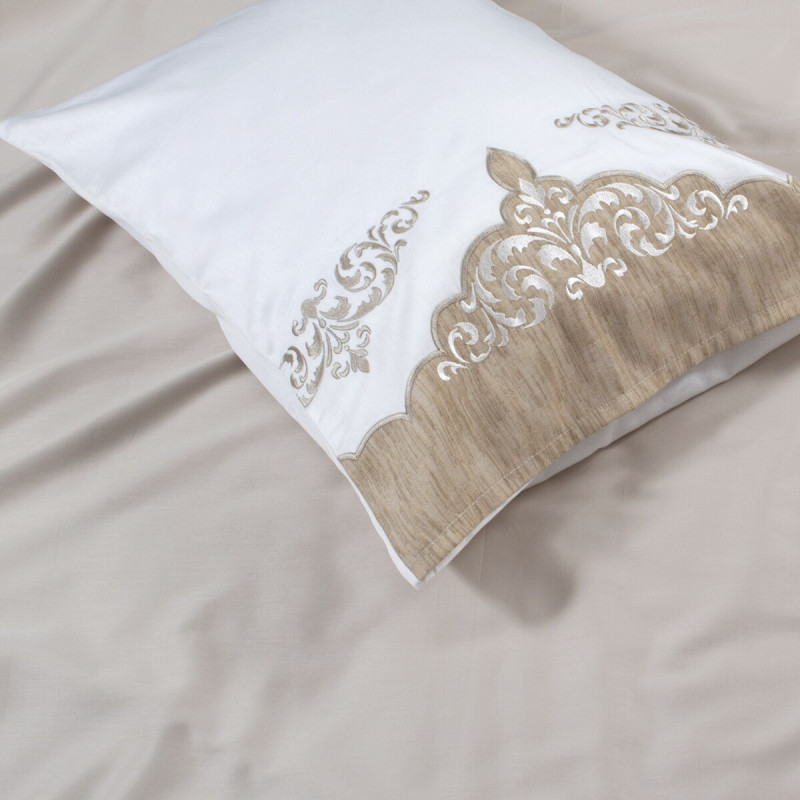 Постільна білизна Dantela Vita сатин з вишивкою - Ceren євро