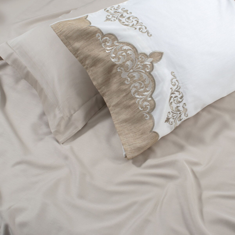 Постільна білизна Dantela Vita сатин з вишивкою - Ceren євро