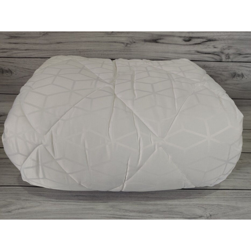 Pamukoren. Жаккардова ковдра 155х215см. (71324)