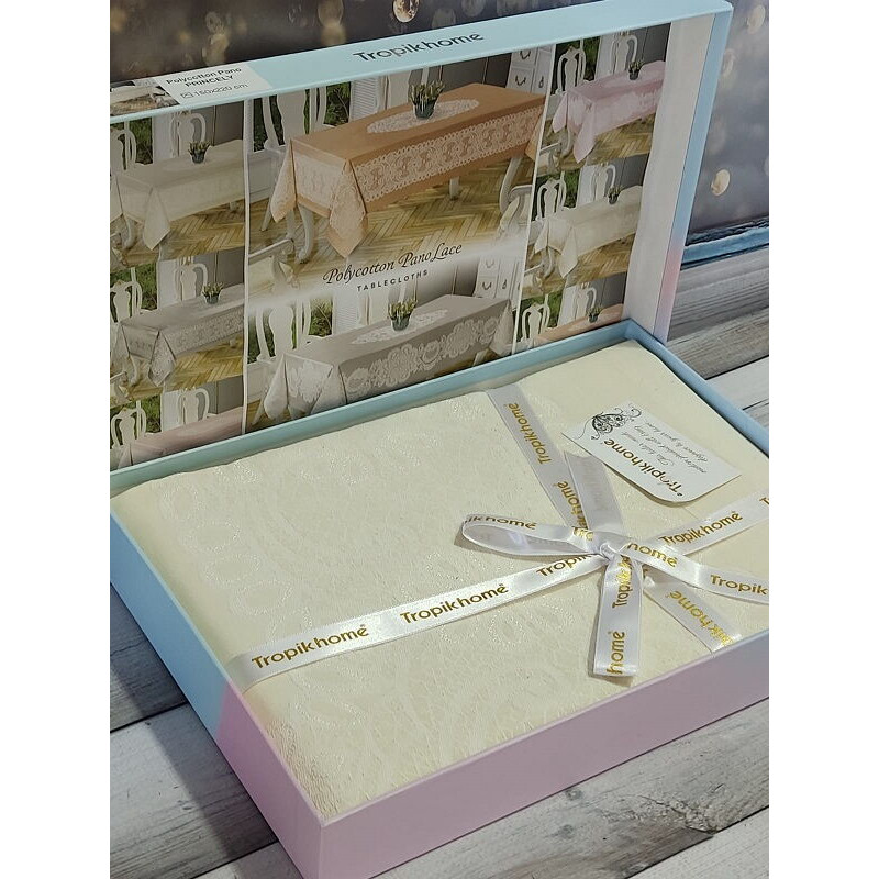 Tropik home ROYAL.Жаккардова скатертина 150-220см.Туреччина. (37910)