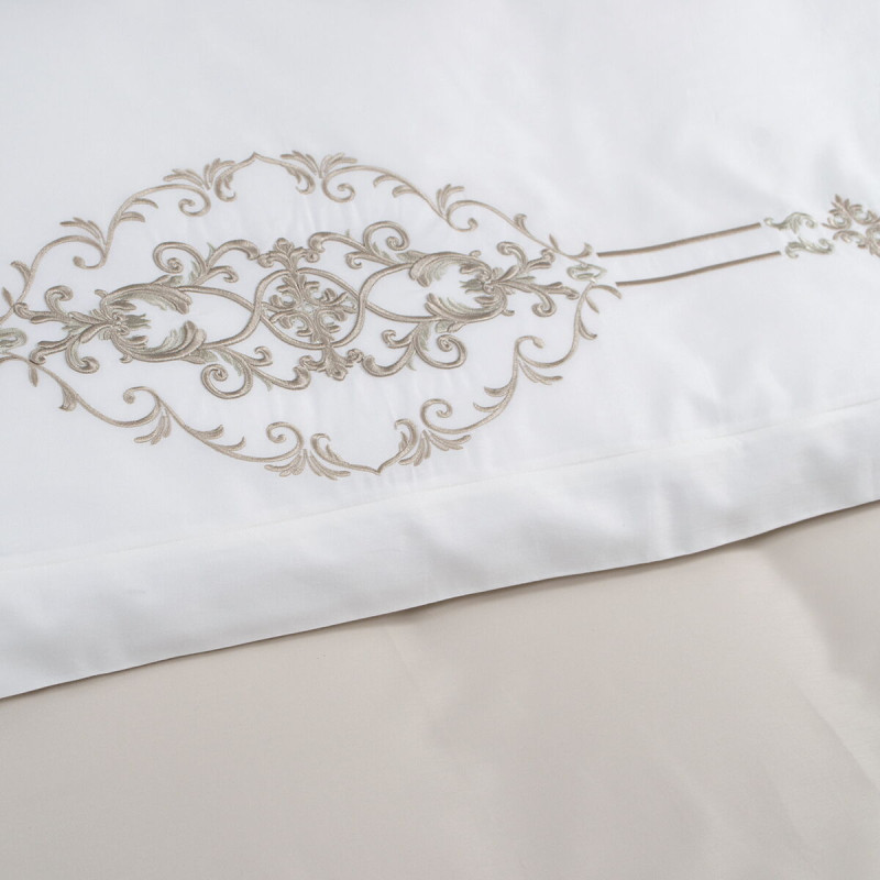 Постільна білизна Dantela Vita сатин з вишивкою - Intence сімейний