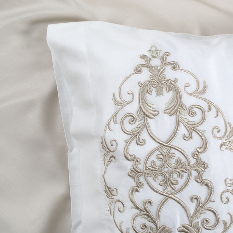 Постільна білизна Dantela Vita сатин з вишивкою - Intence сімейний