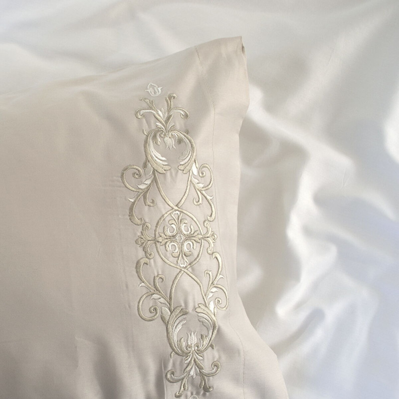 Постільна білизна Dantela Vita сатин з вишивкою - Elegance сімейний