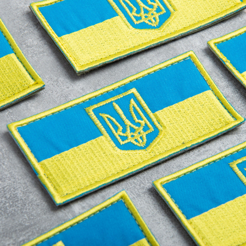 Шеврон на липучці Прапор України Тризуб 5,5х10,5 см вишитий патч нашивка