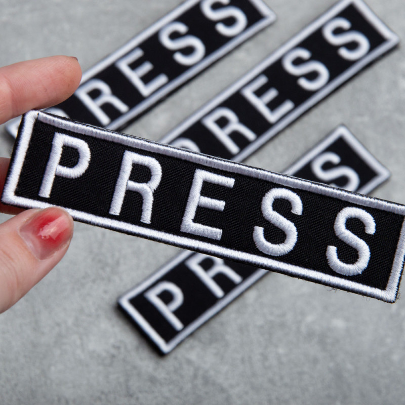 Шеврон на липучці для журналістів Преса Press 2,5х11,5 см см вишитий патч нашивка для працівників медіа та ЗМІ