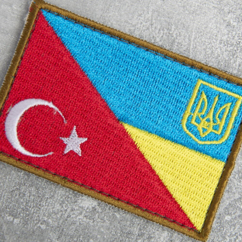 Набір шевронів 2 шт на липучці прапор Туреччини та України 5х8 см вишитий патч нашивка Туреччина та Україна
