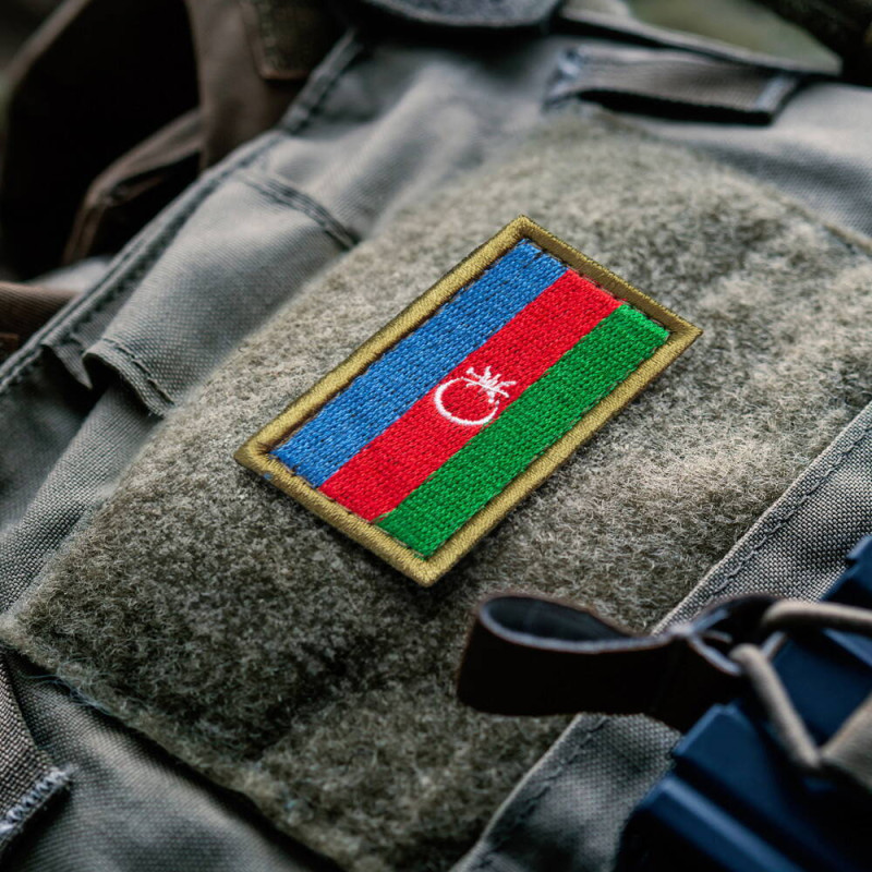 Шеврон на липучці Прапор Азербайджану 3,2х5,7 см вишитий патч нашивка Азербайджан