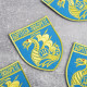 Шеврон на липучке Борітеся - Поборете! 8х10 см блакитний вишитий патч нашивка