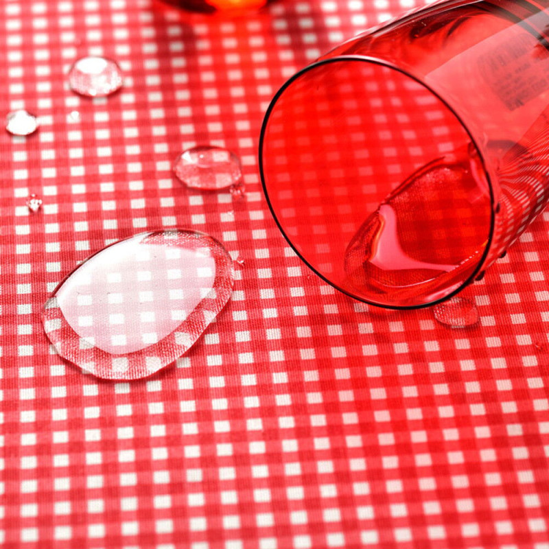 Скатертина 140х170 см з пляма і водовідштовхувальним просоченням IDEIA бавовна клітина червона