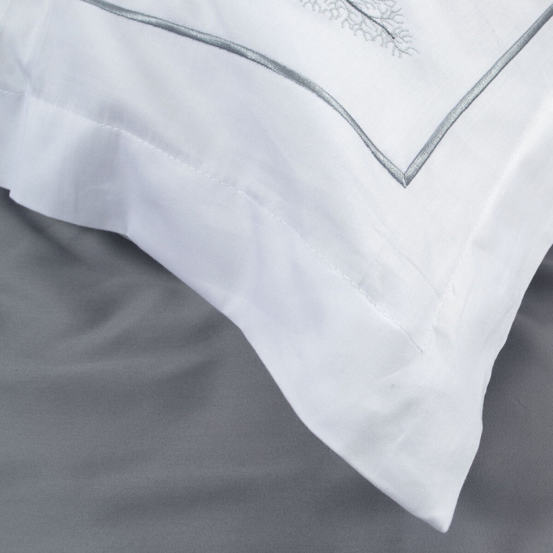 Постільна білизна Dantela Vita сатин з вишивкою - Pamira beyaz-antrasite біло-сірий євро