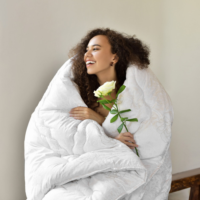 Ковдра Air Dream Classic 155х210 см всесезонна IDEIA, антиалергенна, тепла, з принтом троянди