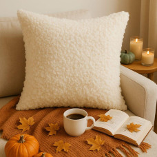Подушка декоративна IDEIA 55х55 см зі штучного хутра гіпоалергенне молоко