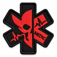 Вишитий шеврон MEDIC із черепом на липучці, 6 см, габардин, червоно-чорний