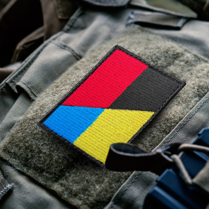 Набір шевронів 2 шт на липучці Прапор України УПА 8х5,5 см вишитий патч нашивка