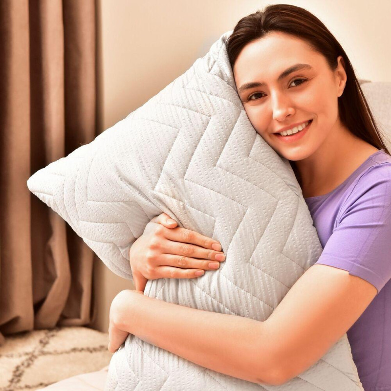 Подушка 50х70 см NORDIC COMFORT+ IDEIA антиллергенна холлофайбер сіра стьобана з блискавкою