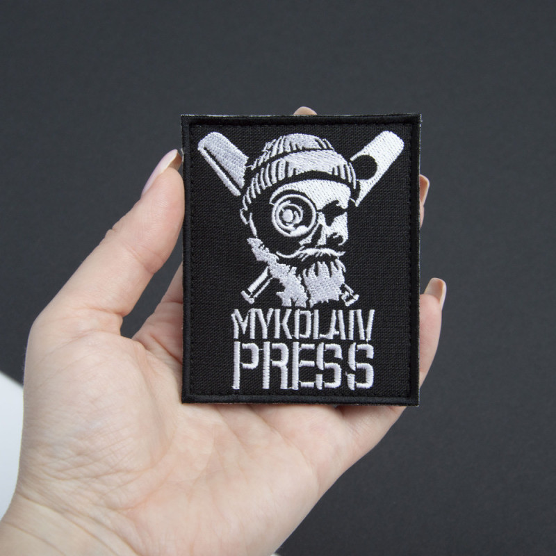 Шеврон на липучці для журналістів MYKOLAIV PRESS 7х8,5 вишитий патч нашивка для працівників медіа та ЗМІ
