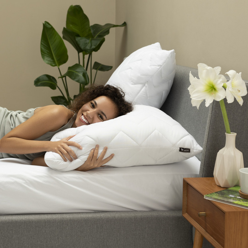 Подушка для сну 70х70 см NORDIC COMFORT IDEIA антиалергенна біла стьобаний чохол