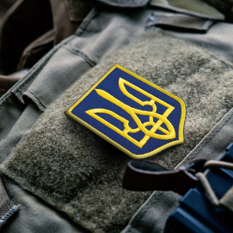 Шеврон на липучці Герб Тризуб України 6х8 см синій вишитий патч нашивка