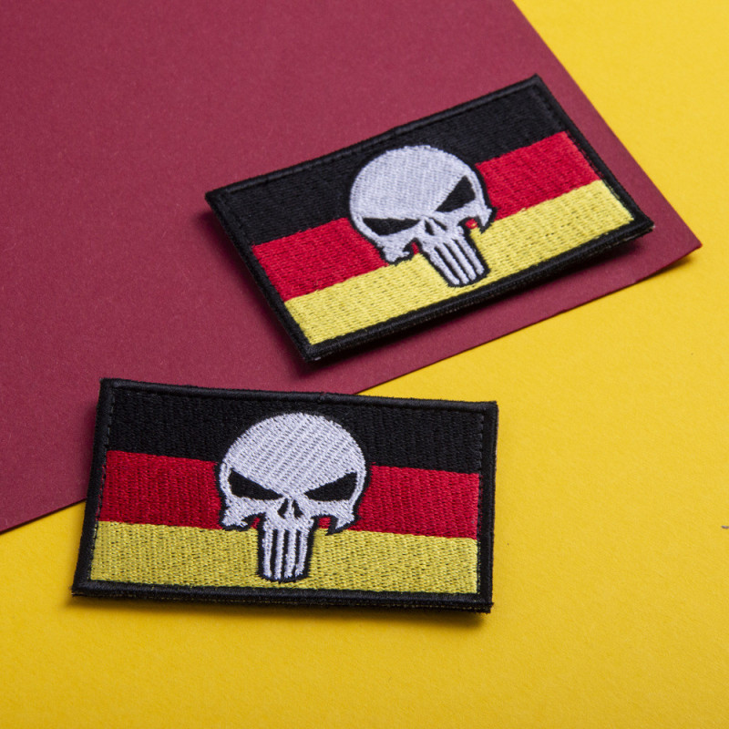 Набір шевронів 2 шт з липучкою прапор Німеччини та Череп Карателя Punisher 5х8 см, вишитий патч нашивка Німеччина