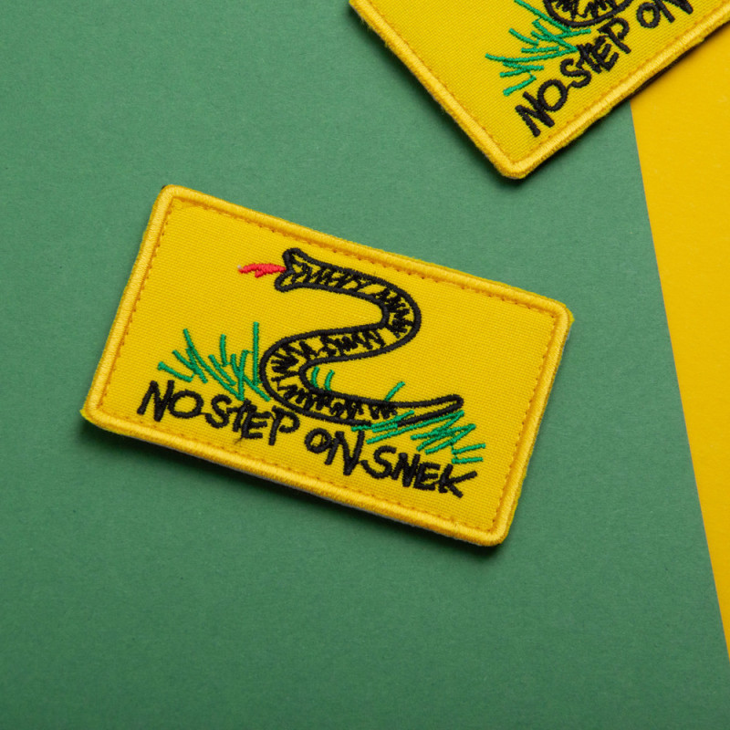 Набір шевронів 2 шт з липучкою No step on snek 5х8 см Не наступай на змію вишитий патч нашивка Змія