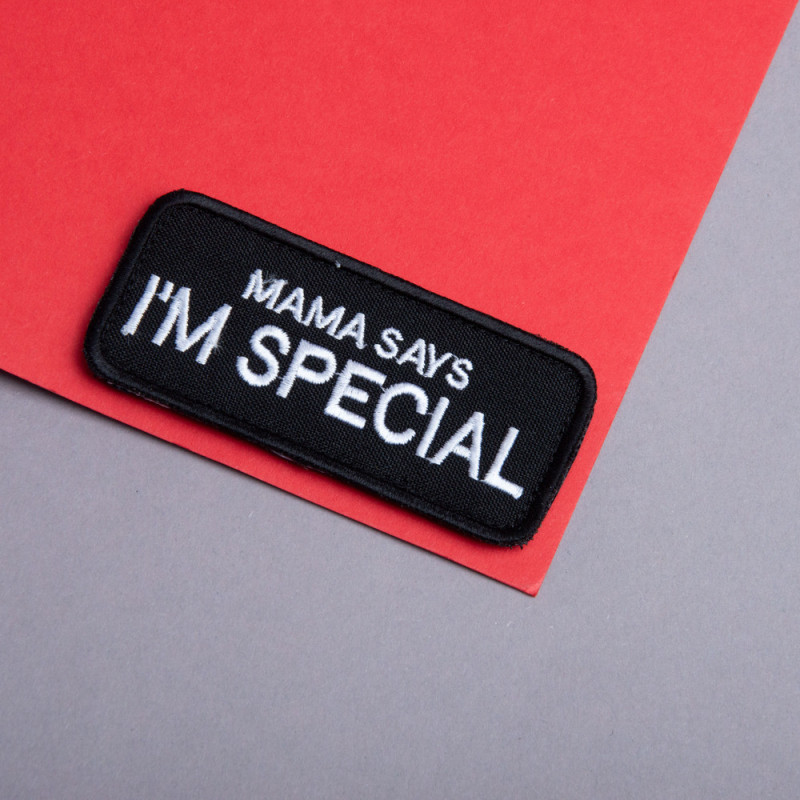 Набір шевронів 2 шт. із липучкою "Mama says I am special" 4x9 см "Мама говорить, що я особливий" вишитий патч