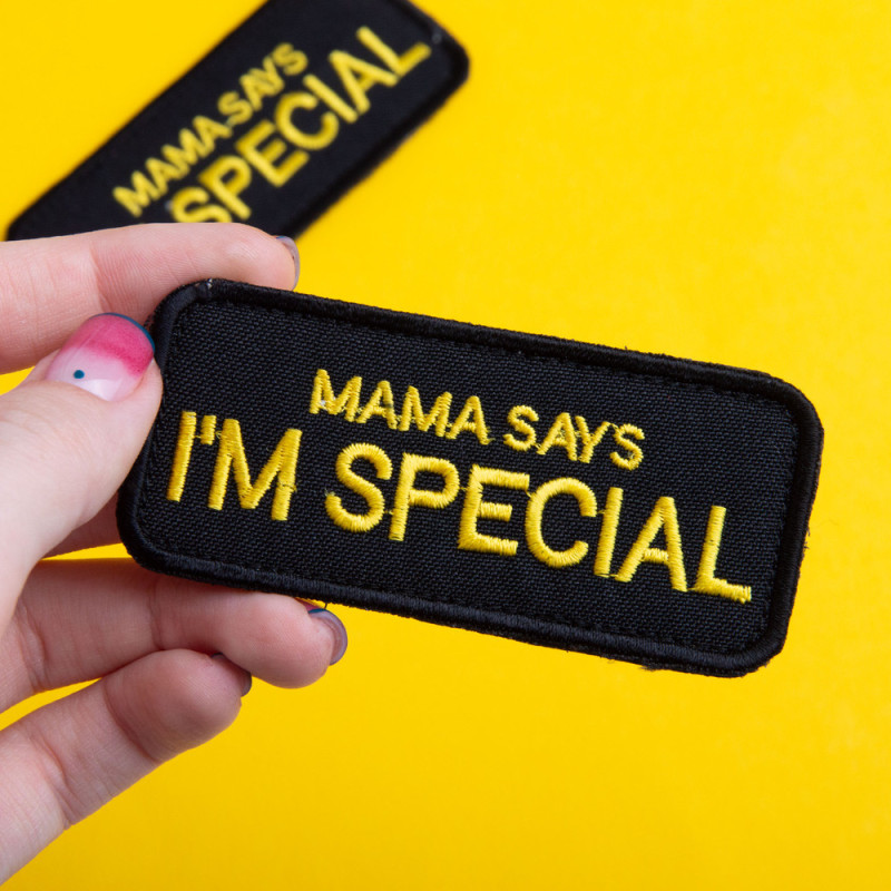Набір шевронів 2 шт. з липучкою "Mama says I am special" 4x9 см "Мама говорить, що я особливий" вишитий патч