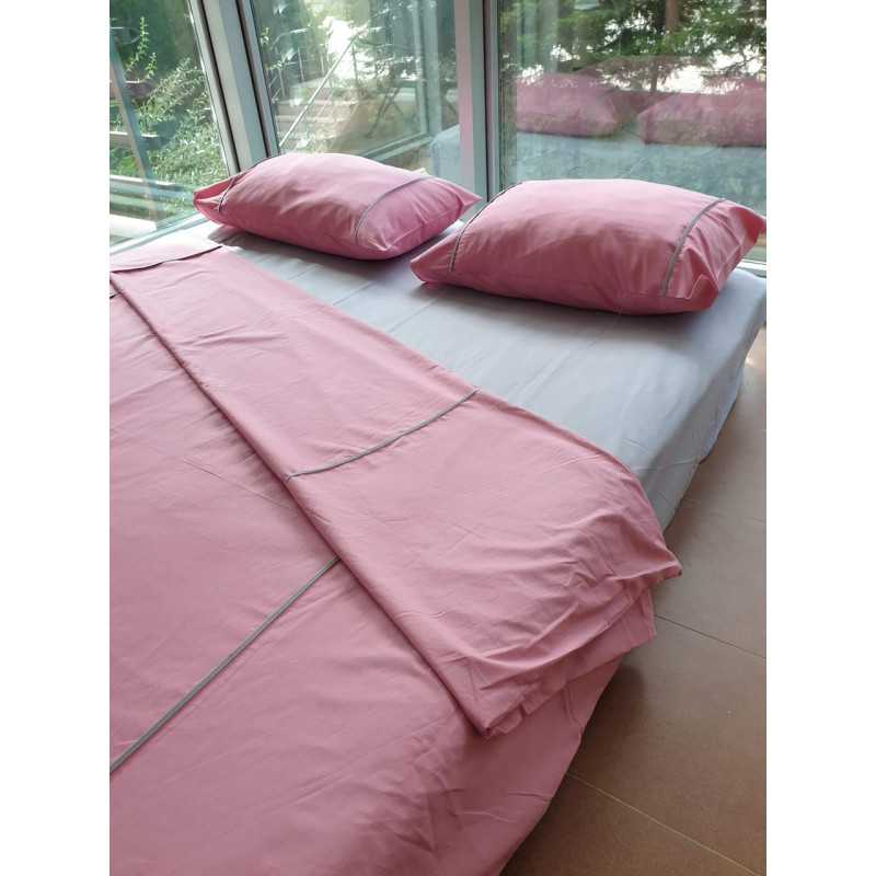 Постельное белье с простыней на резинке V5+