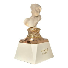French Avenue Venus de Milo