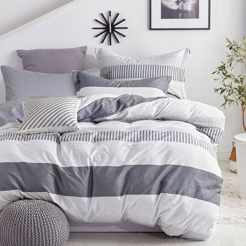 Сімейний комплект постільної білизни Home Line "ЛЕЙКВІЛЬ" 176146