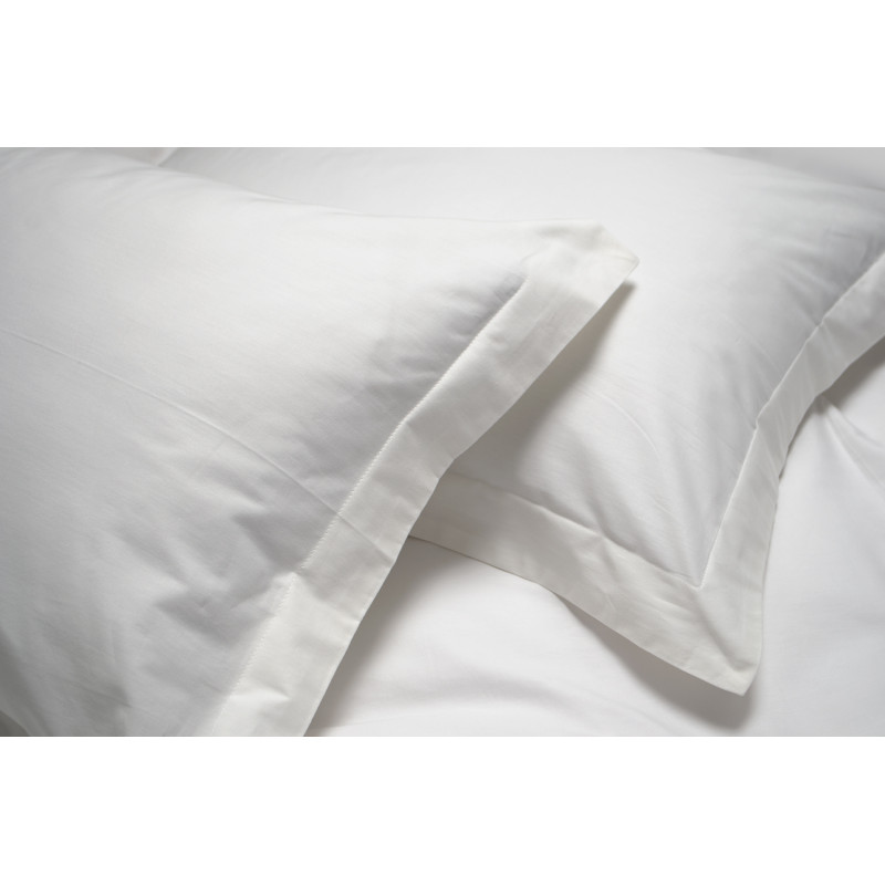 Постільна білизна сатин Lotus Home - White Collection Classic молочний євро