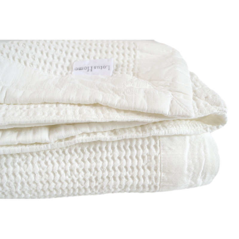 Покривало Lotus Home - Rius off white молочний 240*260