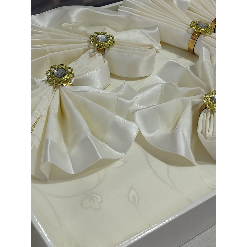 Golden CLASSIC.скатертина 160х220см. (54426)